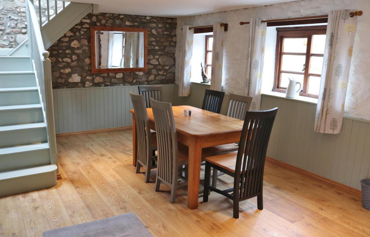 Pullman Cottage - The Culm Valley Inn Culmstock Exterior foto
